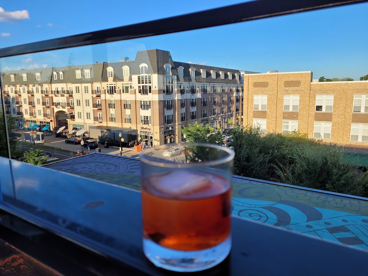 3UP Rooftop Lounge — photo 4