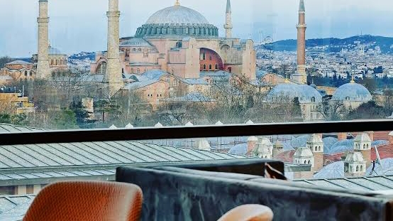 GRACE Rooftop Restaurant — photo 4