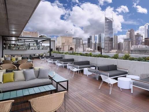 QT Rooftop Bar — photo 4