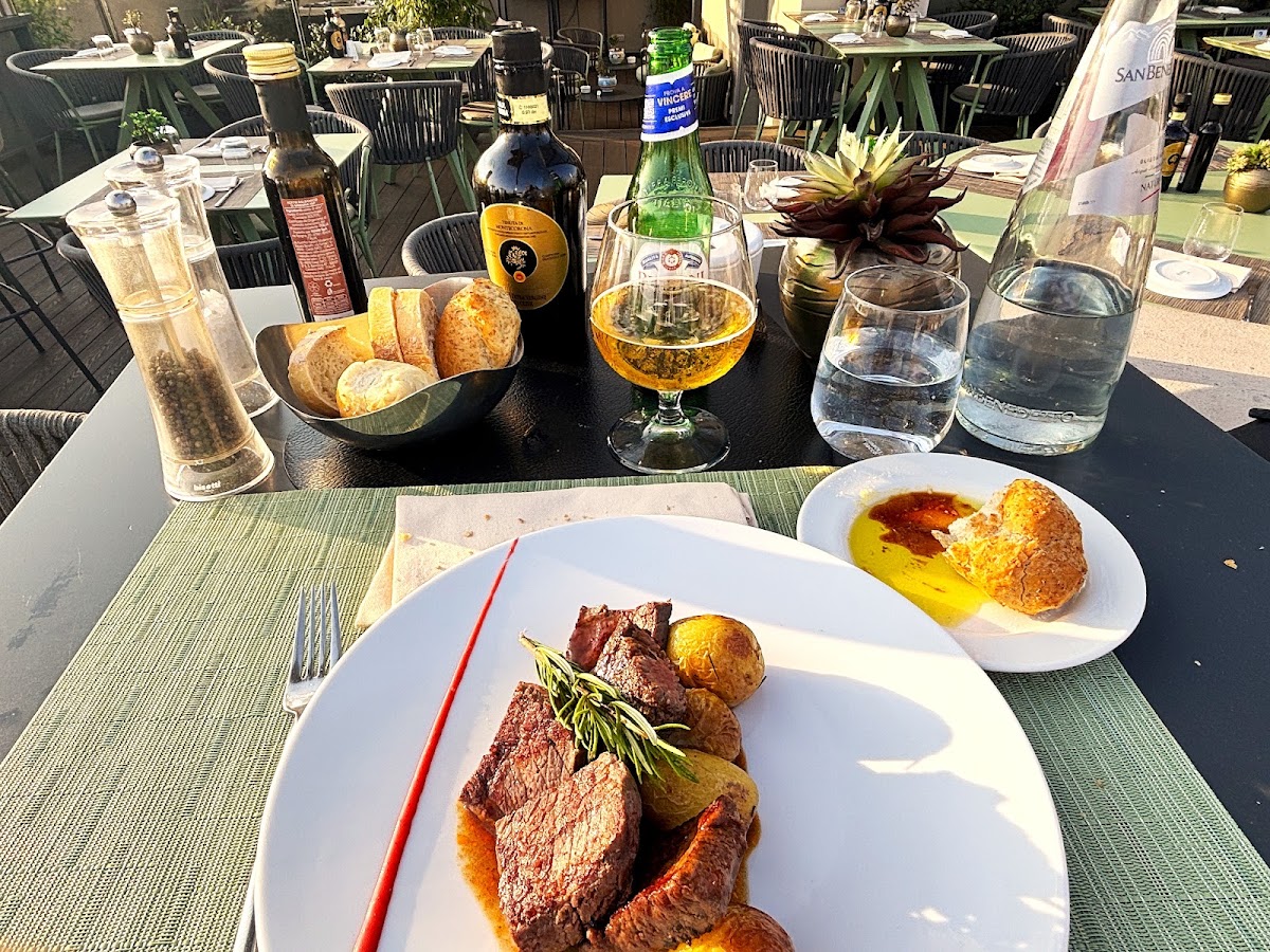 Vesuvio Roof Bar & Restaurant — photo 4