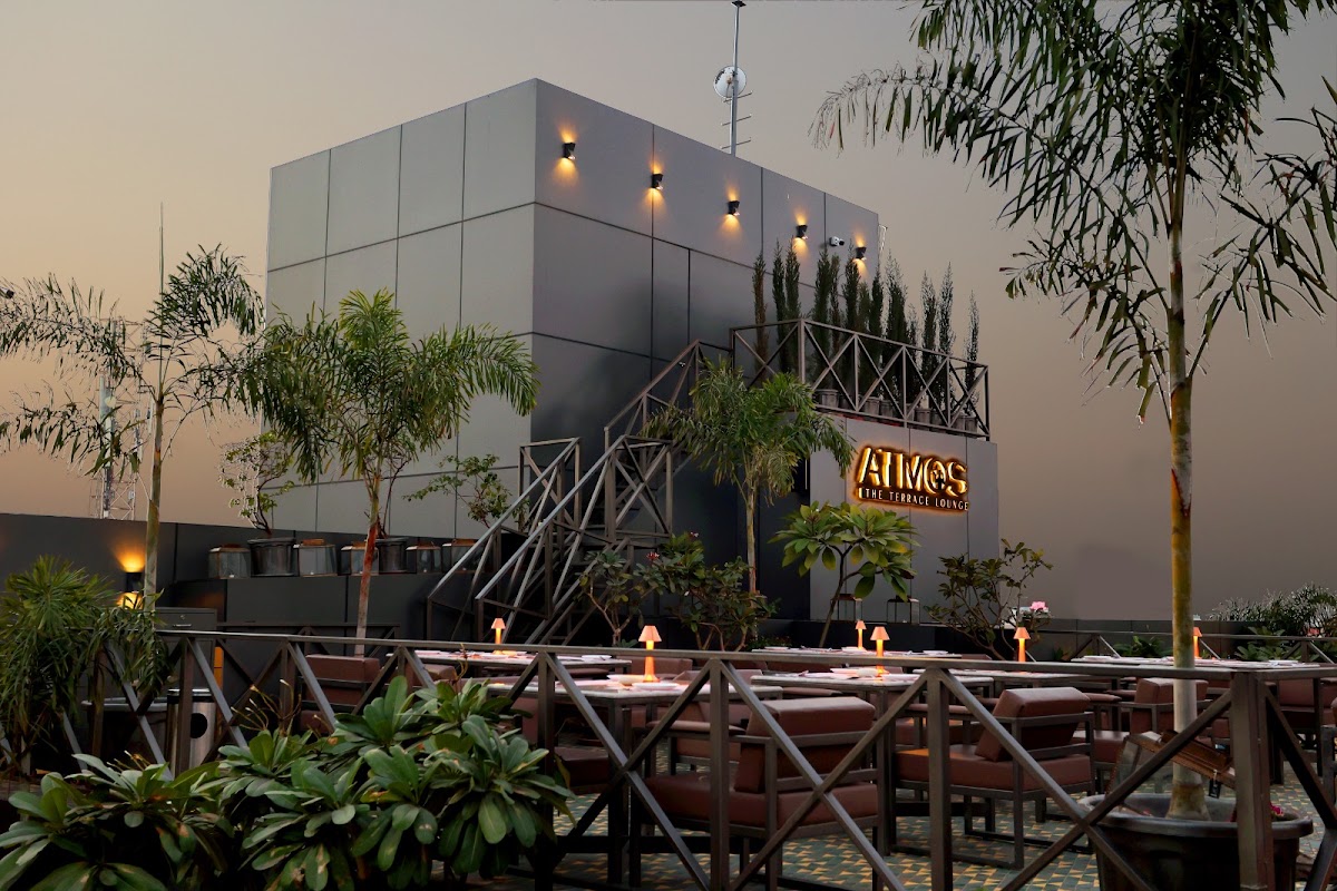 ATMOS - The Terrace Lounge(Rooftop) — photo 4