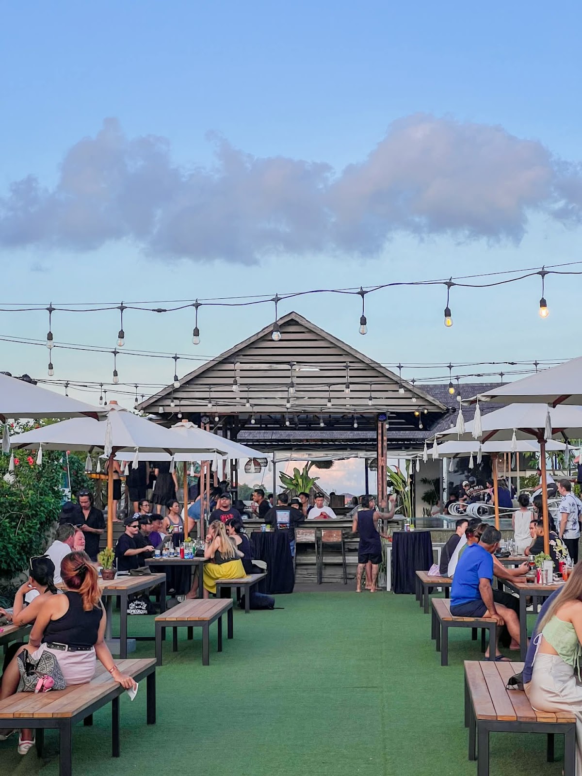 Heights Rooftop Legian — photo 4