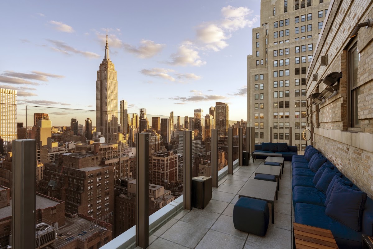 The Skylark - Rooftop Bar — photo 4