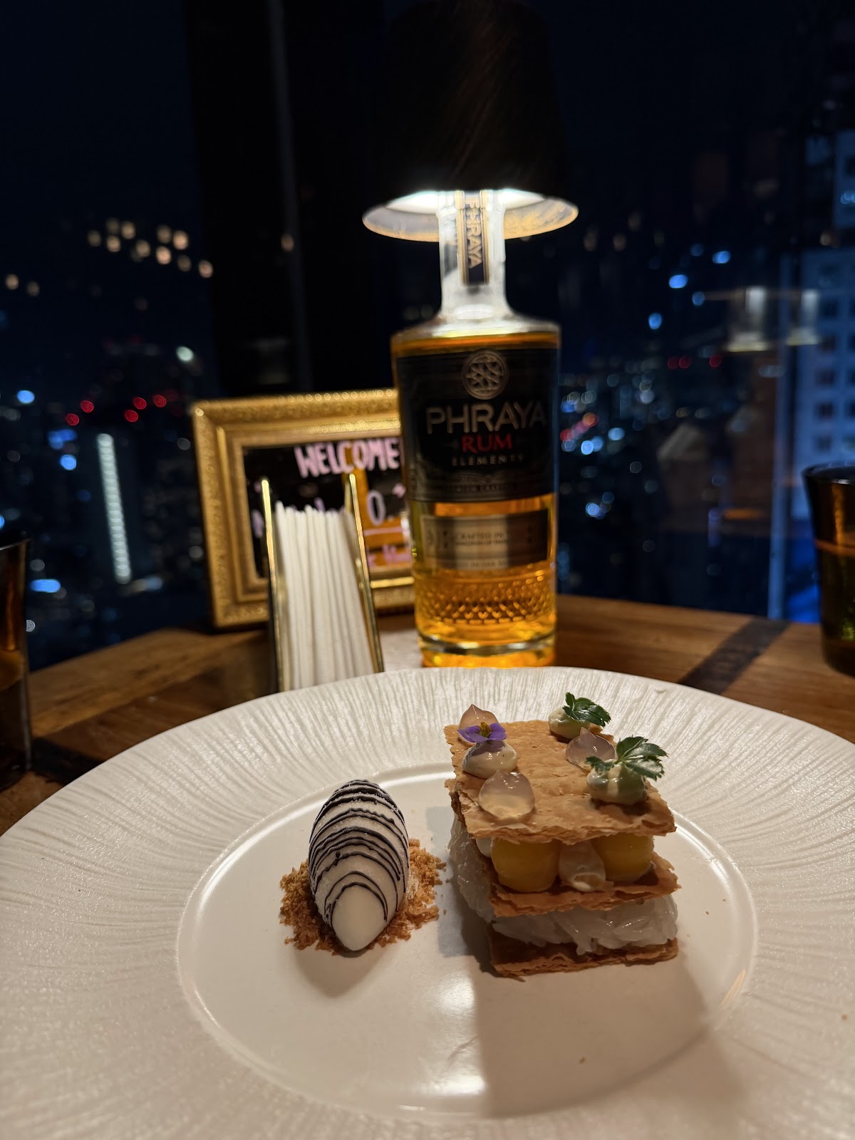Bangkok Heightz Rooftop (Restaurant & Bar 39th floor) — photo 4