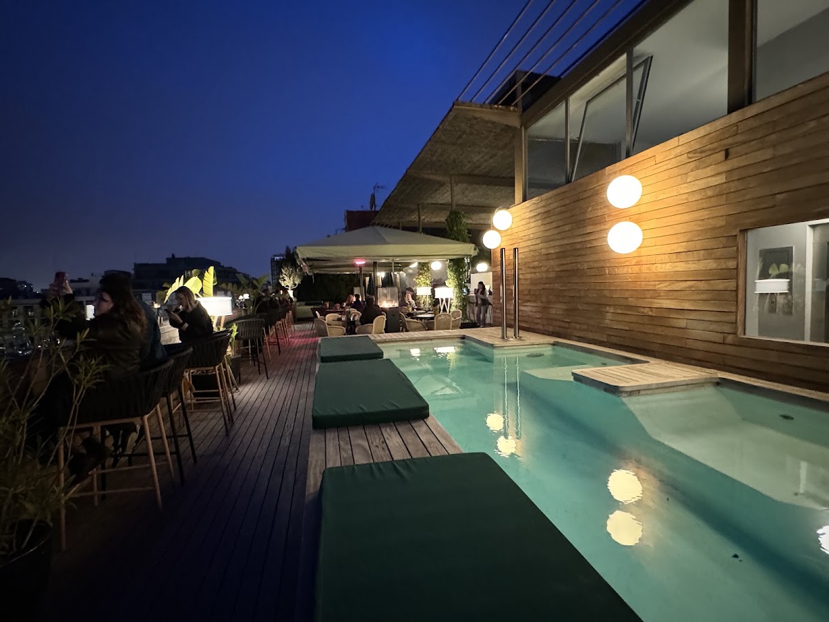 The Rooftop at Sir Victor — photo 4