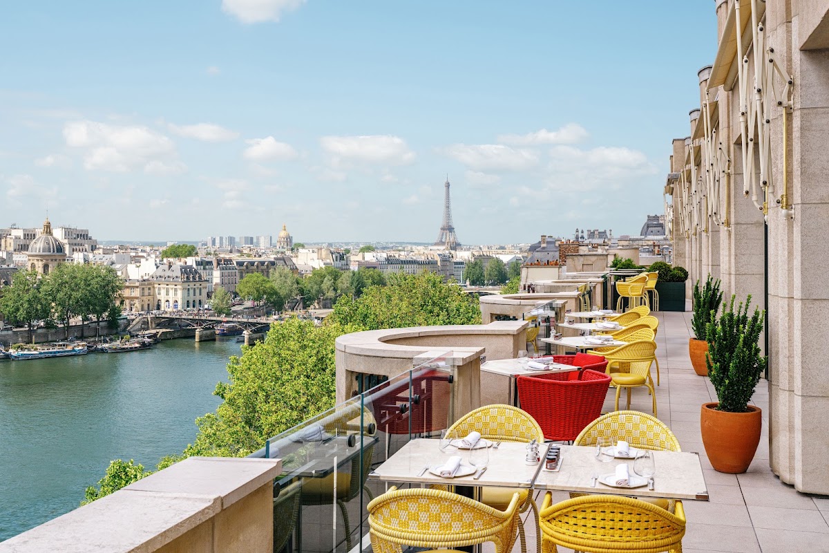 Le Tout Paris — photo 4