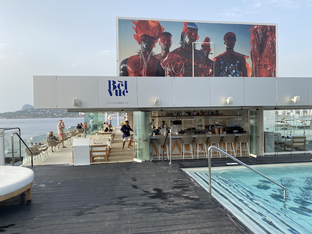 Belvue Rooftop Bar — photo 4