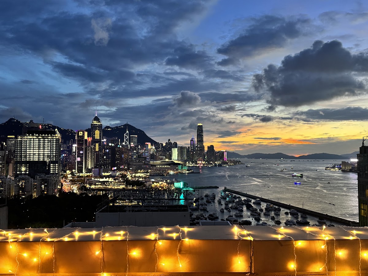 SìpSip Rooftop Bar — photo 4