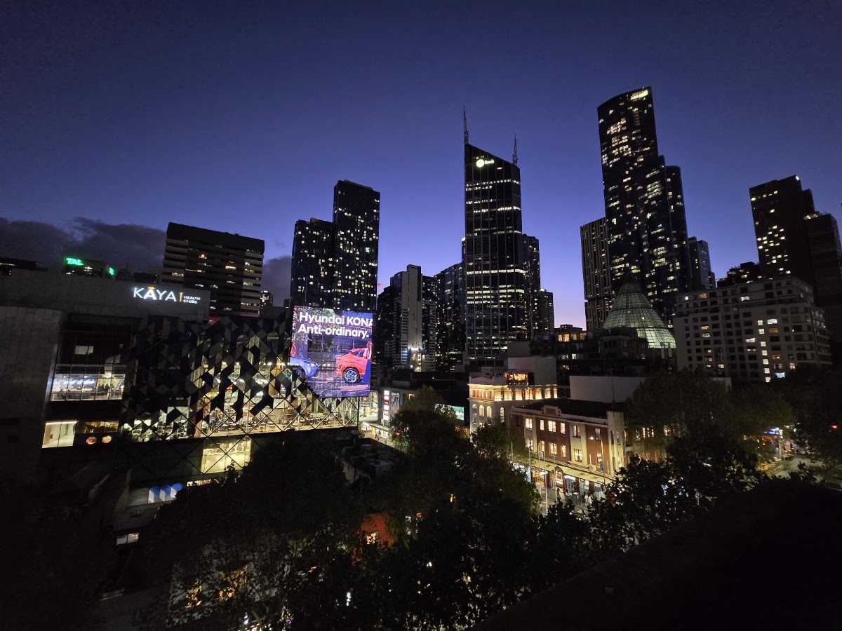 Goldilocks Rooftop Bar — photo 4
