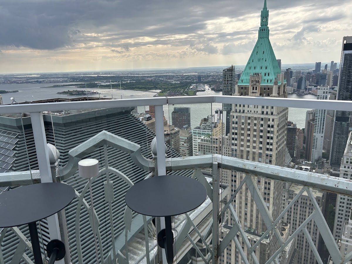 Overstory Rooftop Bar — photo 4