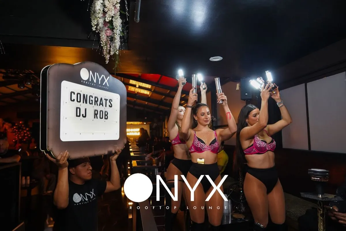 ONYX Rooftop Lounge — photo 4