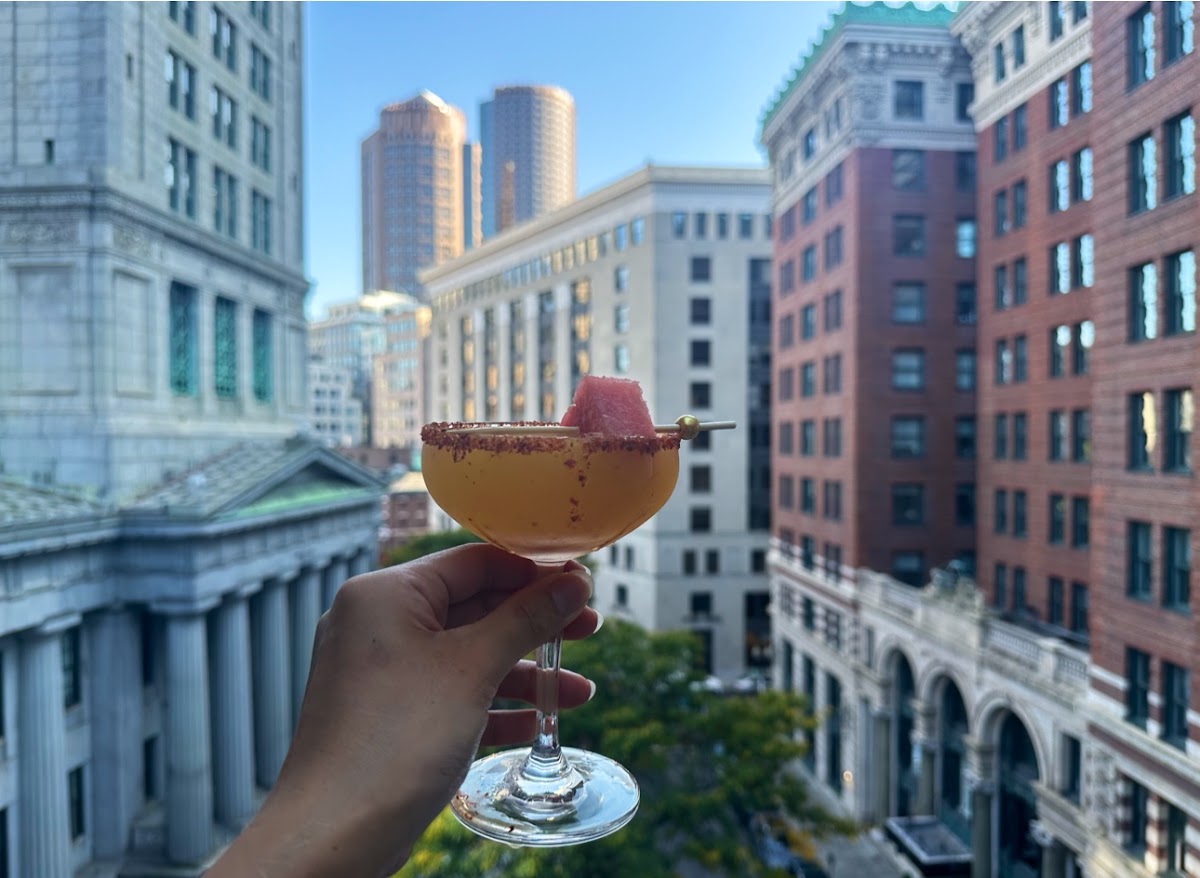 Apex Rooftop Bar and Lounge — photo 4