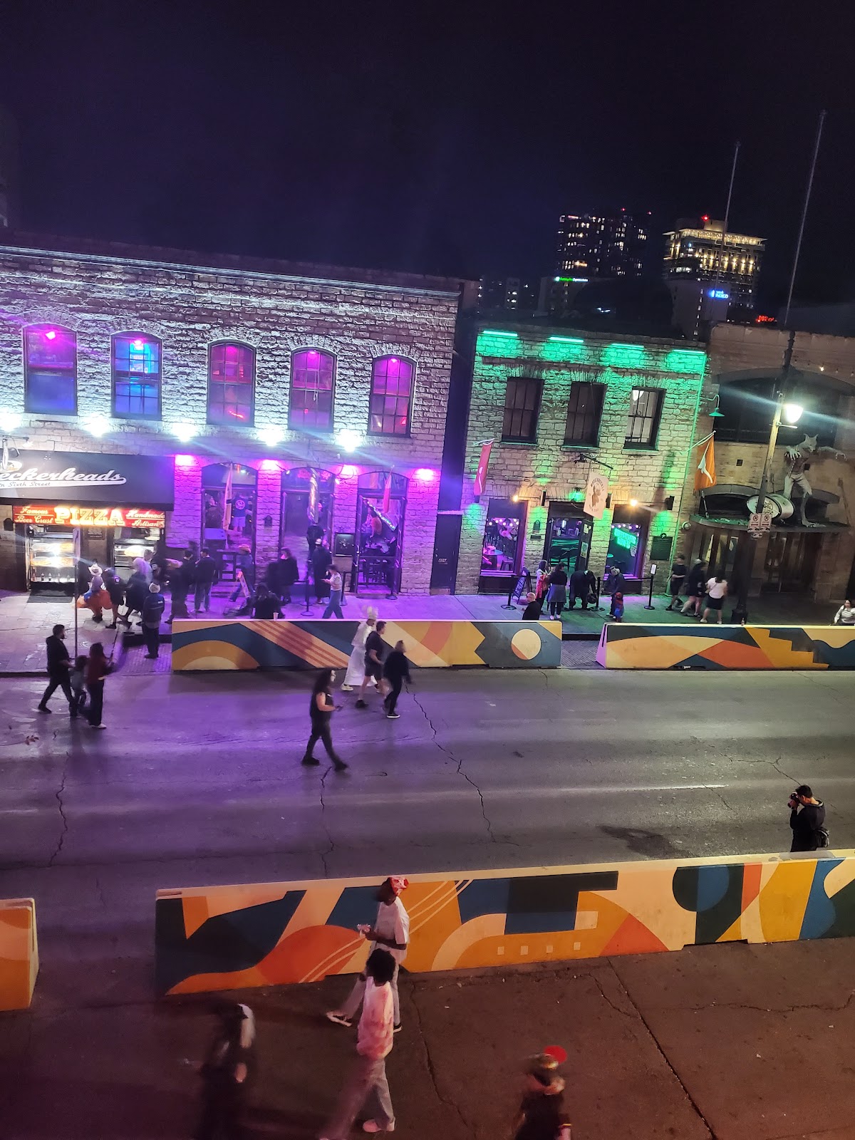 The Rooftop On 6th — photo 4