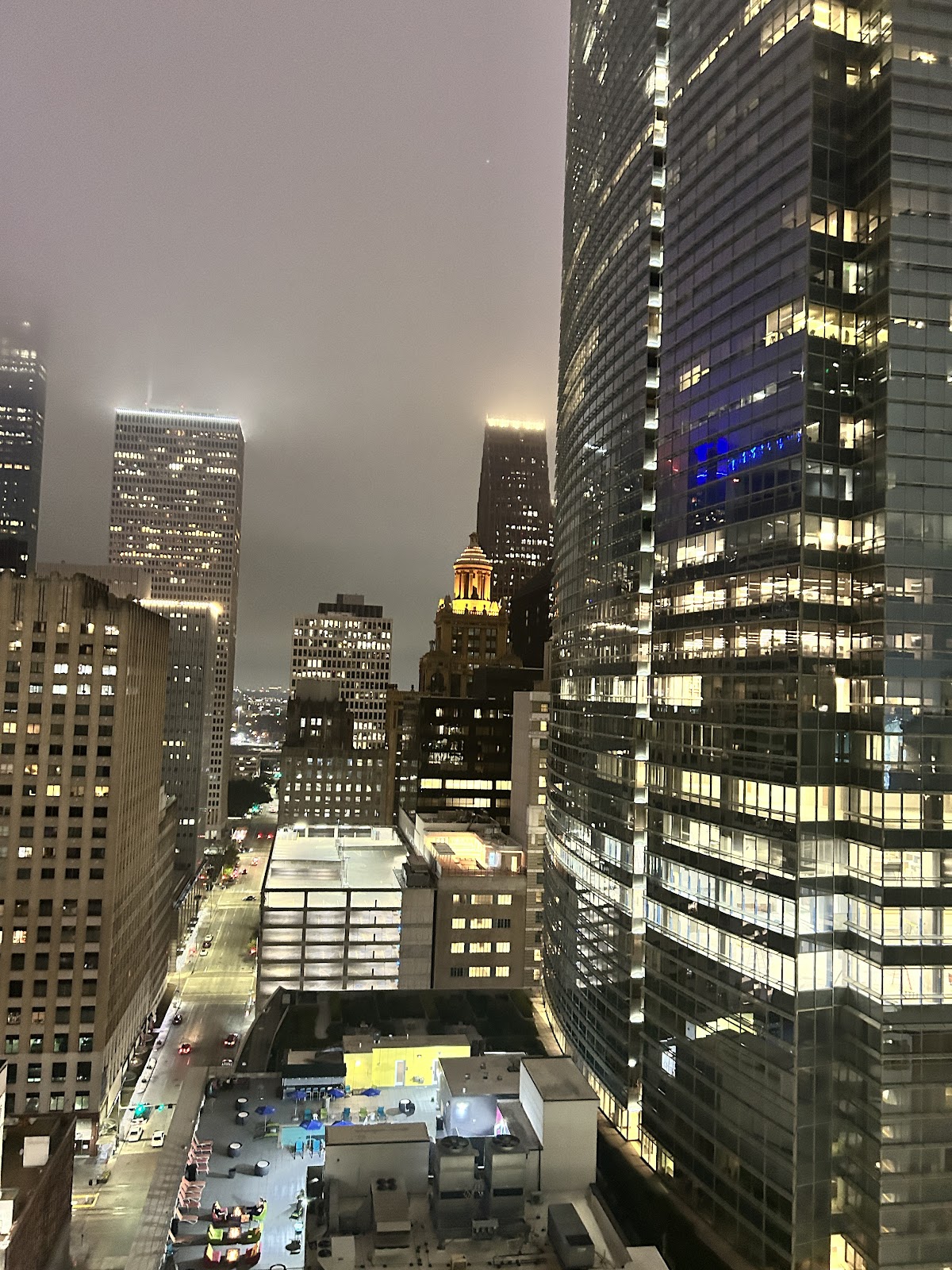 Z on 23 Rooftop — photo 4