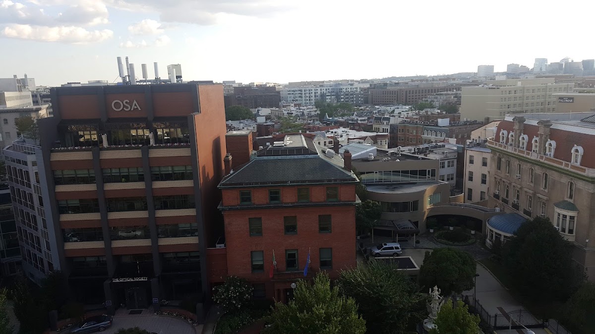Tag Rooftop Bar at The Ven at Embassy Row — photo 5