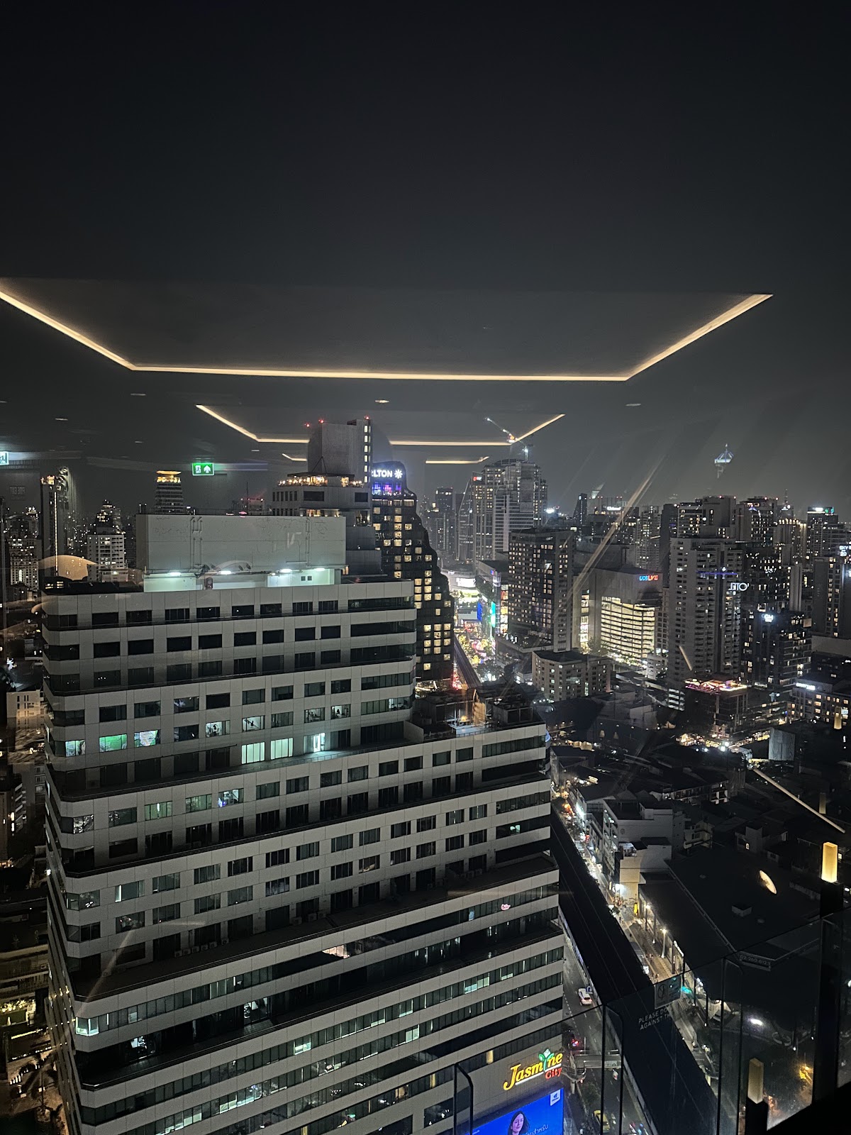 Axis & Spin Rooftop Restaurant & Bar (38th floor) — photo 5