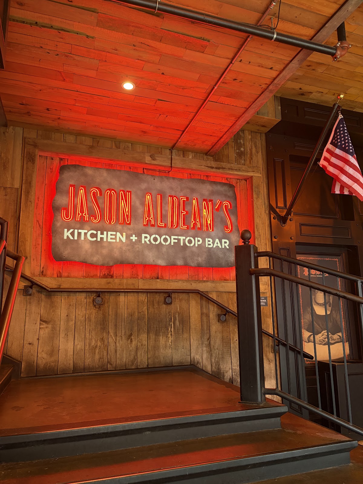 Jason Aldean's Kitchen + Rooftop Bar — photo 5