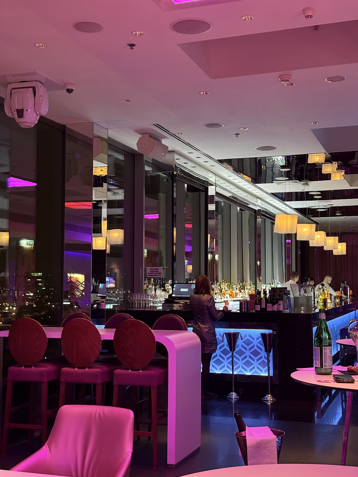 Cloud 9 Sky Bar & Lounge — photo 5