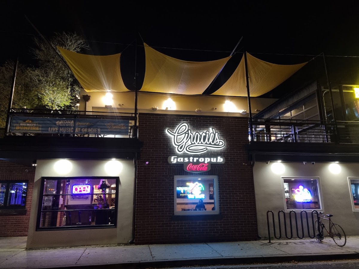Gracie's — photo 5