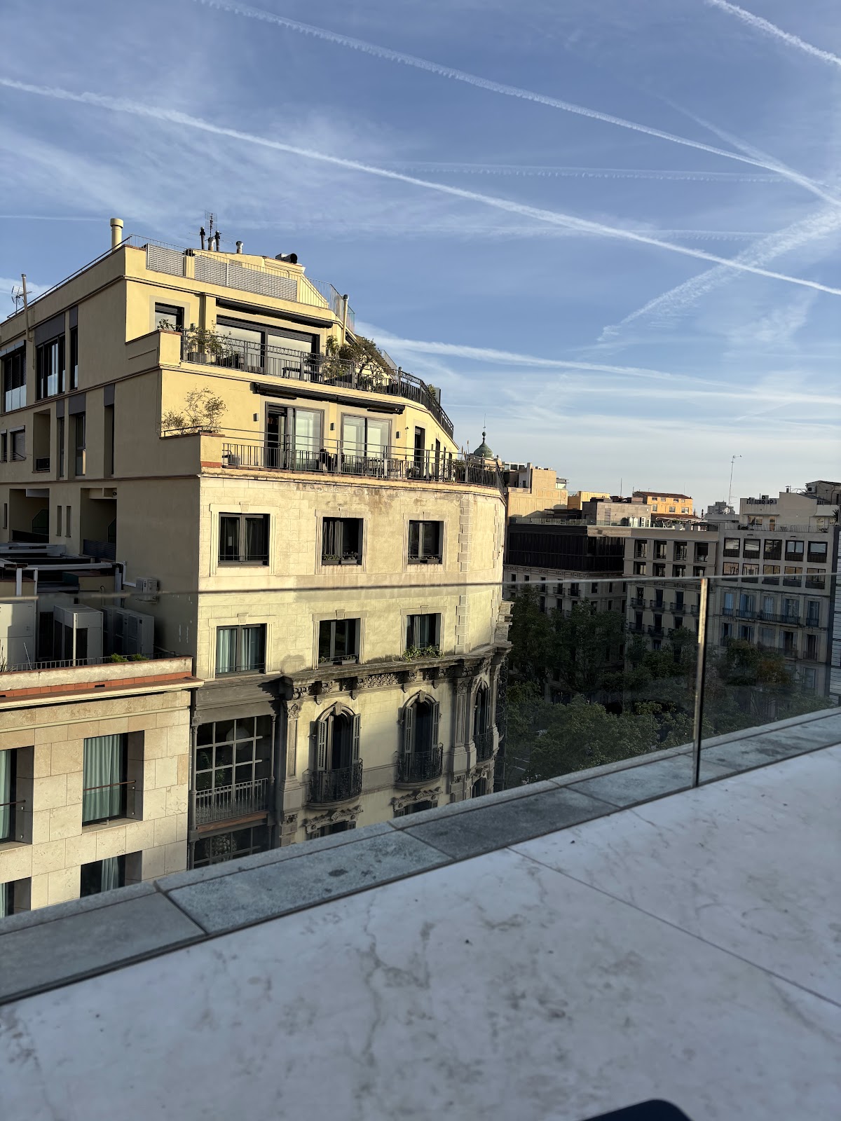 The Rooftop at Sir Victor — photo 5