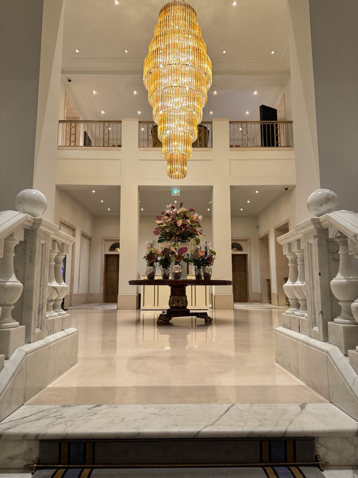 Lobby Lounge & Bar Hotel Adlon — photo 5