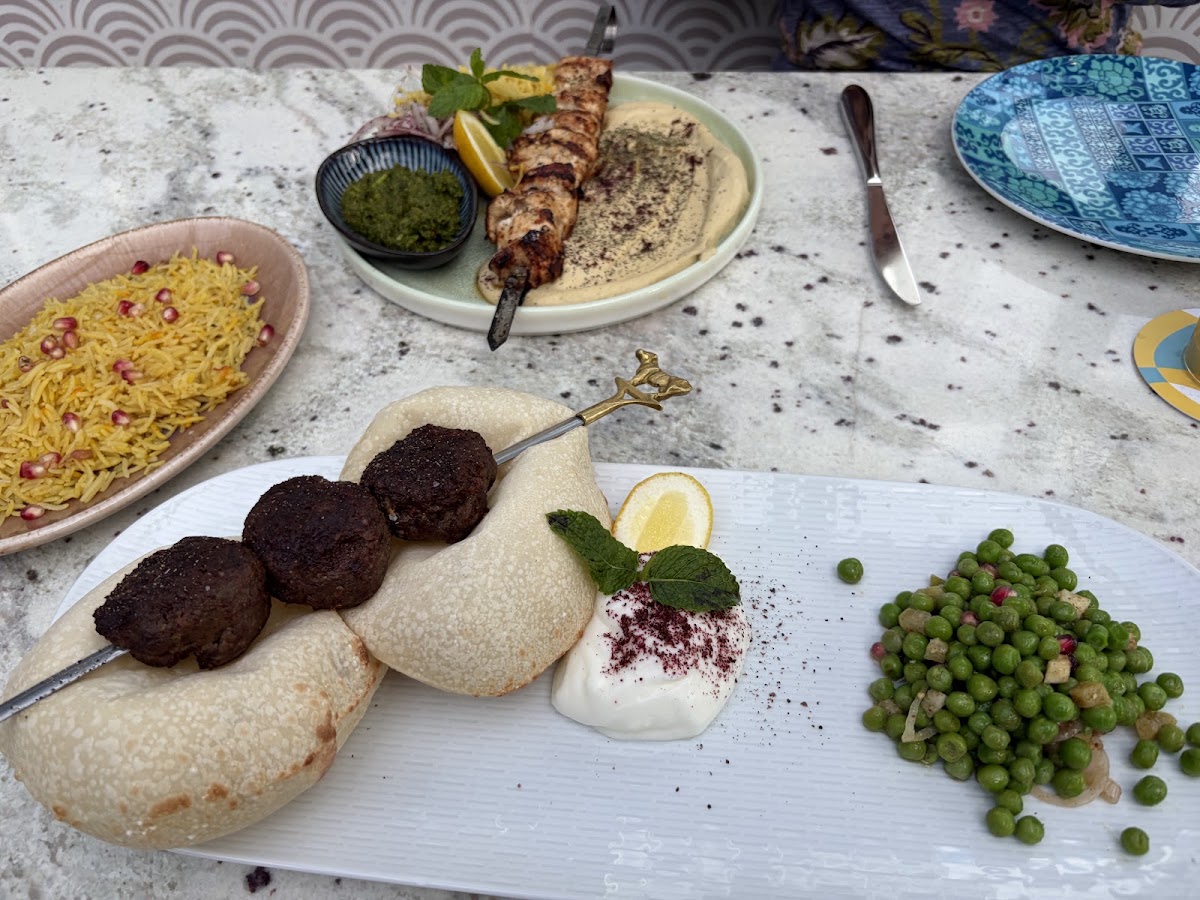 Lavantine Restaurant & Skybar — photo 5