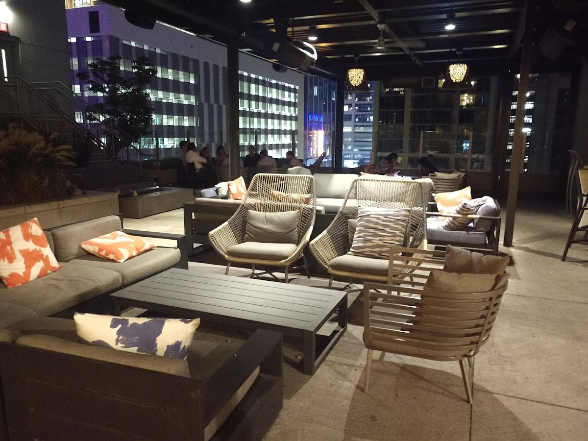 High Note Rooftop Bar — photo 5