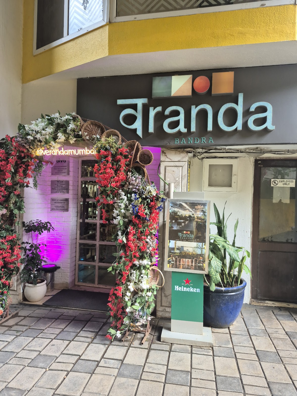 Veranda Bandra - Modern Indian Restaurant & Rooftop Bar — photo 5