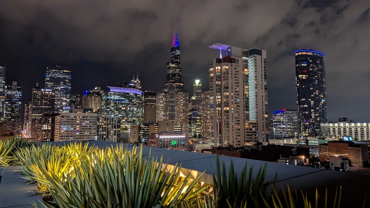 Rooftop at Nobu Hotel Chicago — photo 5