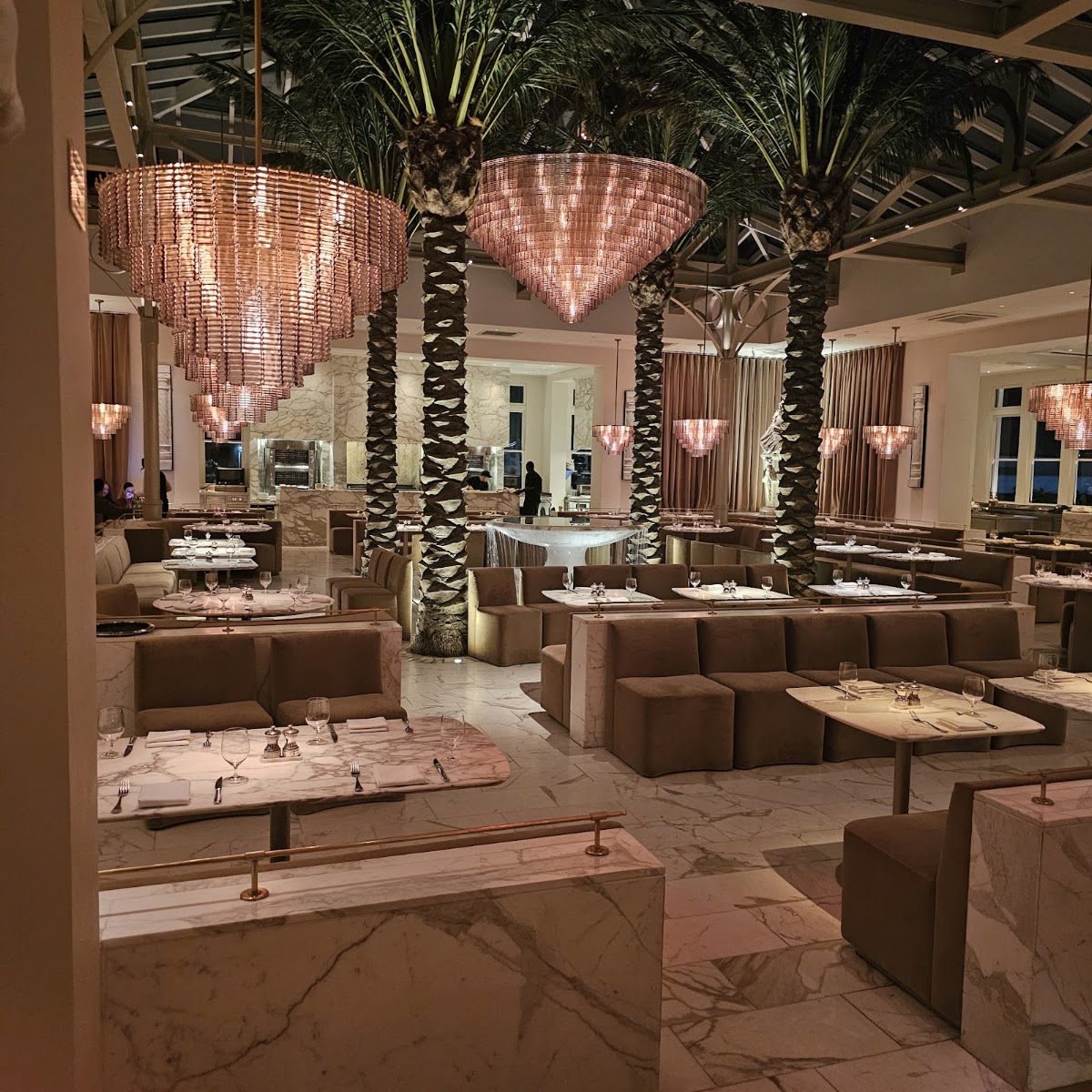 The Palm Court at RH San Francisco — photo 5