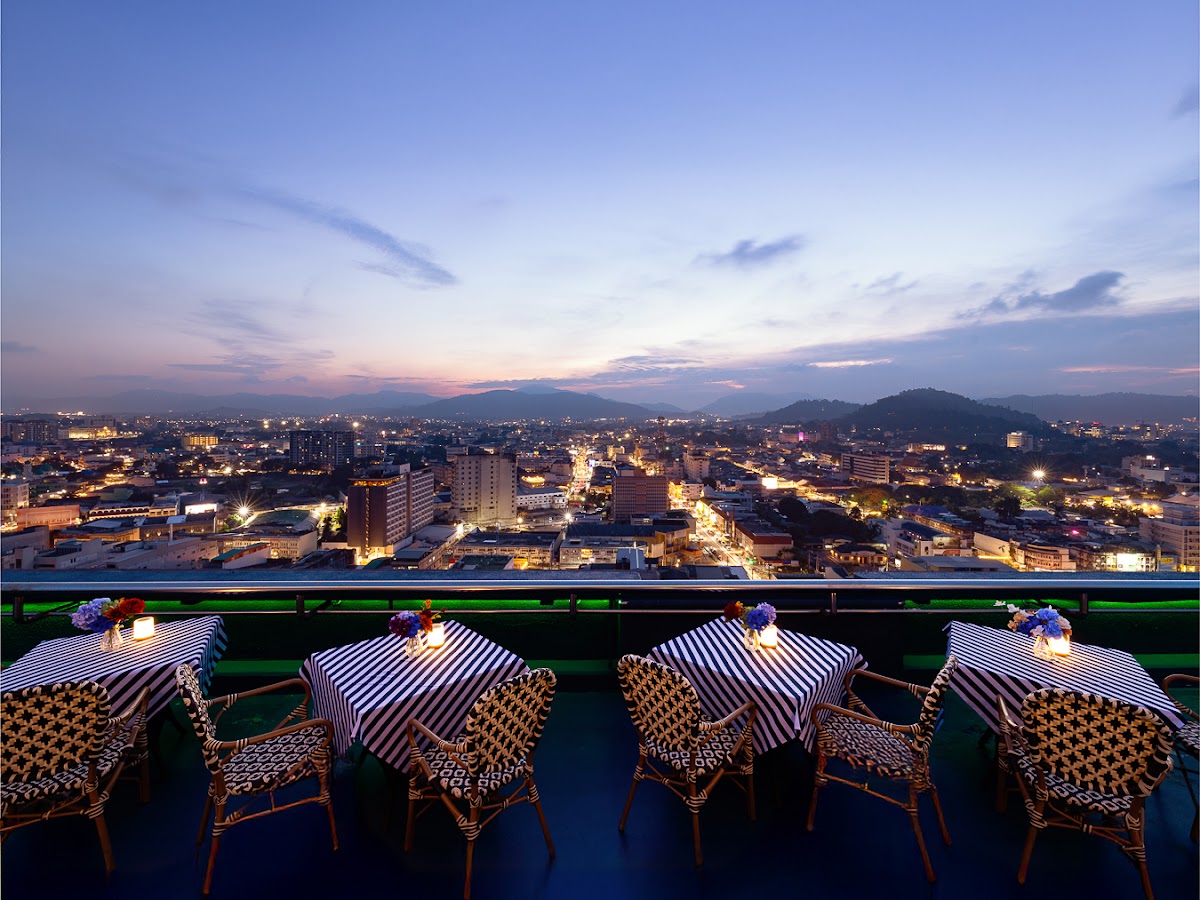TWIST Rooftop Restaurant & Bar — photo 5