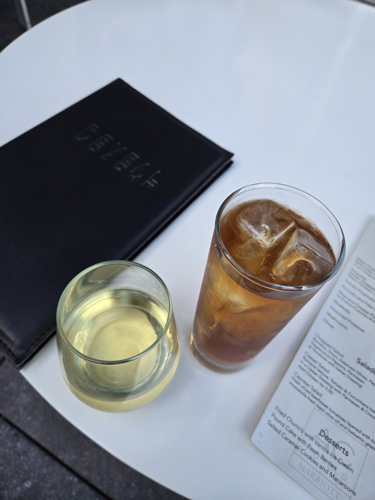 REVEAL Rooftop Bar and Lounge — photo 5