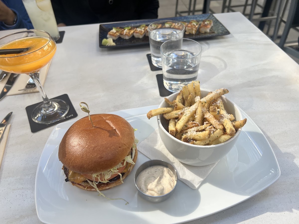 Cactus Club Cafe — photo 6