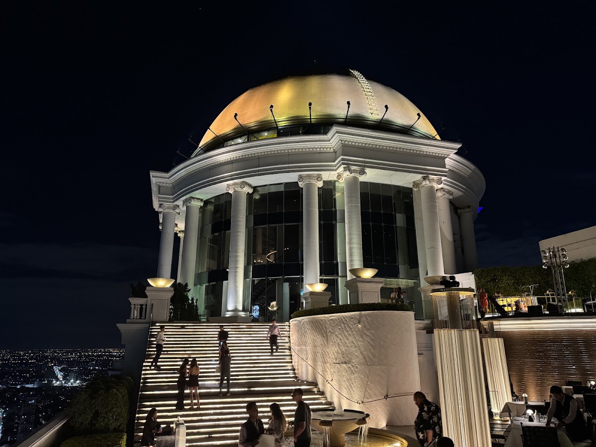 Sky Bar at Lebua — photo 6