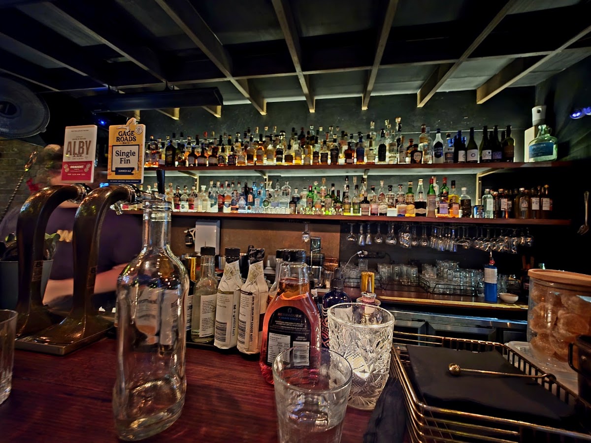 Union Electric Bar & Rooftop — photo 6