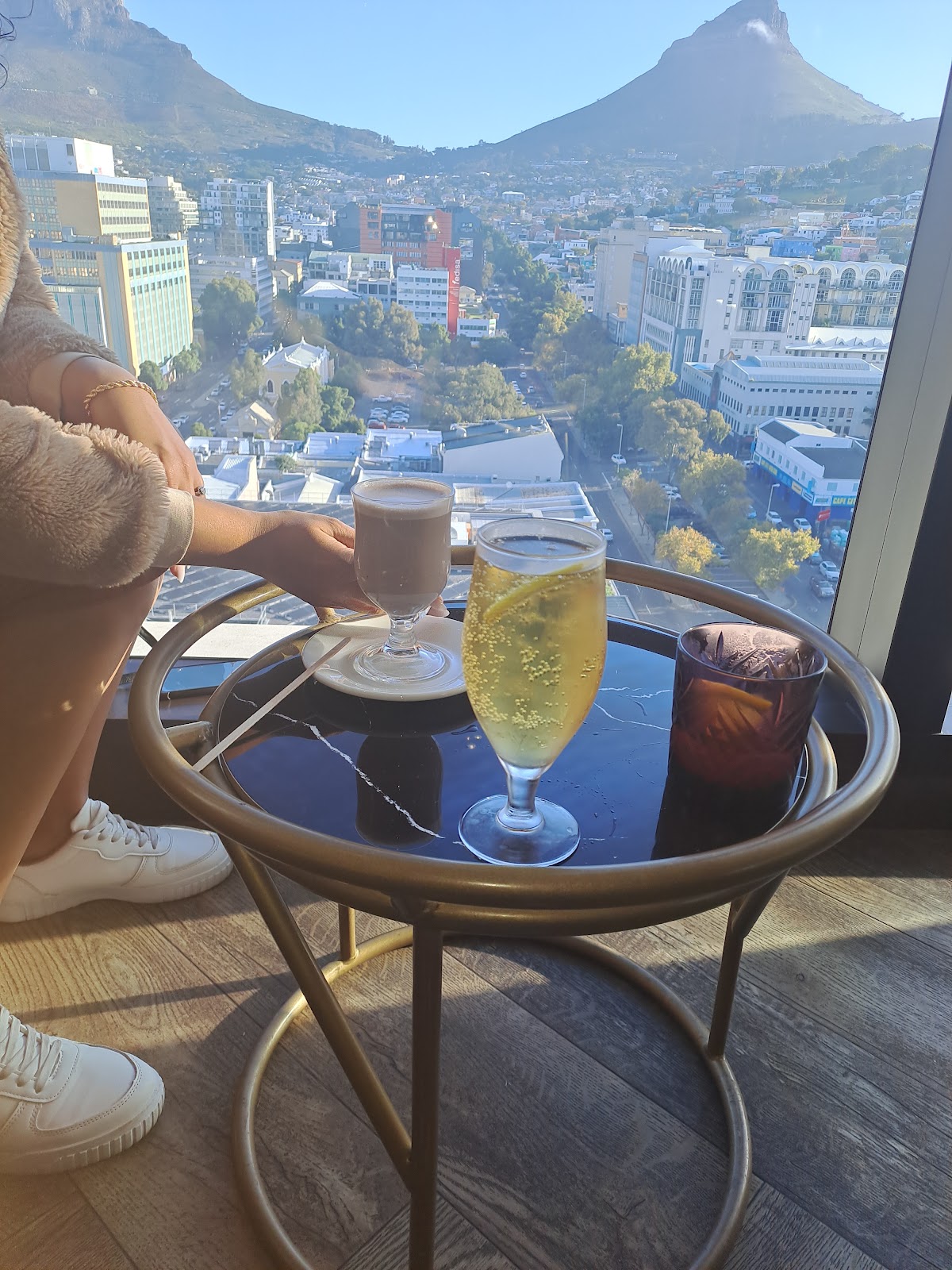 14Stories Rooftop Bar — photo 6