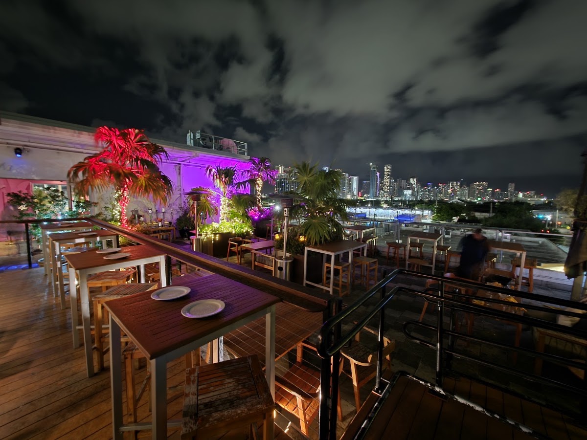 Astra Miami Rooftop — photo 6