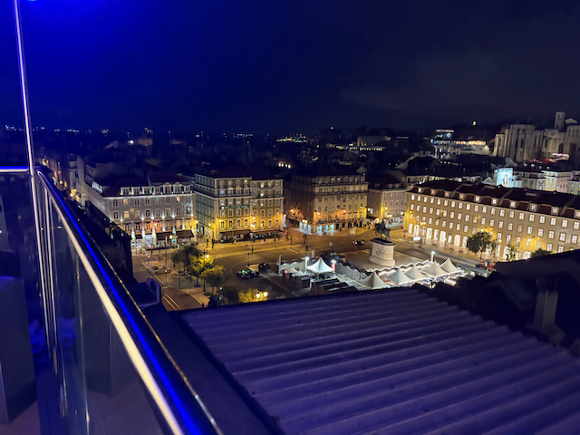 Hotel Mundial Rooftop Bar — photo 6