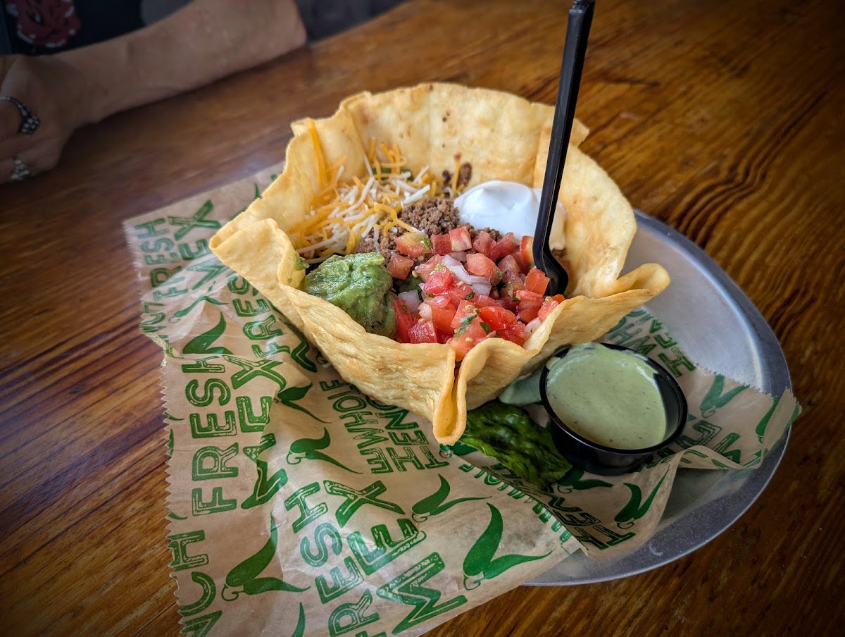 The Whole Enchilada Fresh Mexican Grill & Bar — photo 6