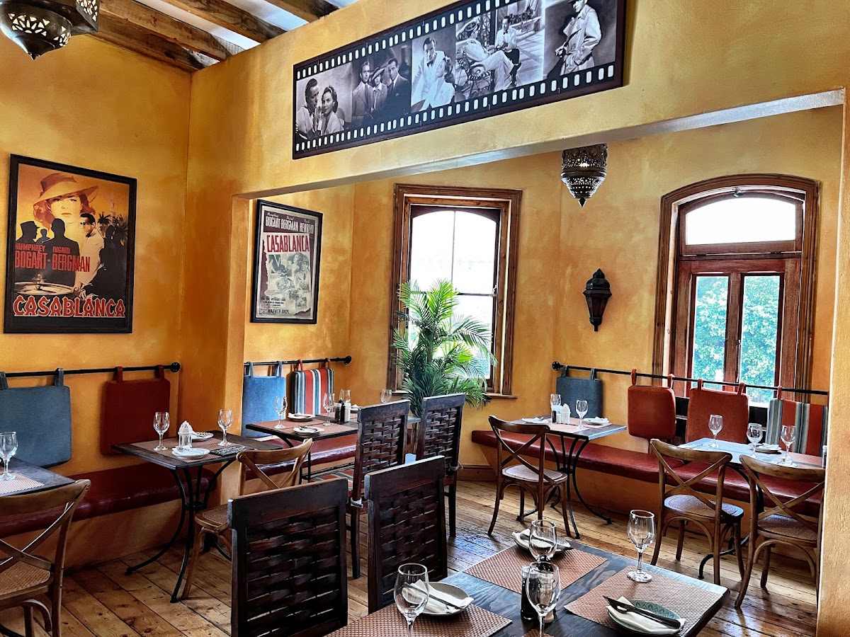 Rick's Cafe Americain — photo 6