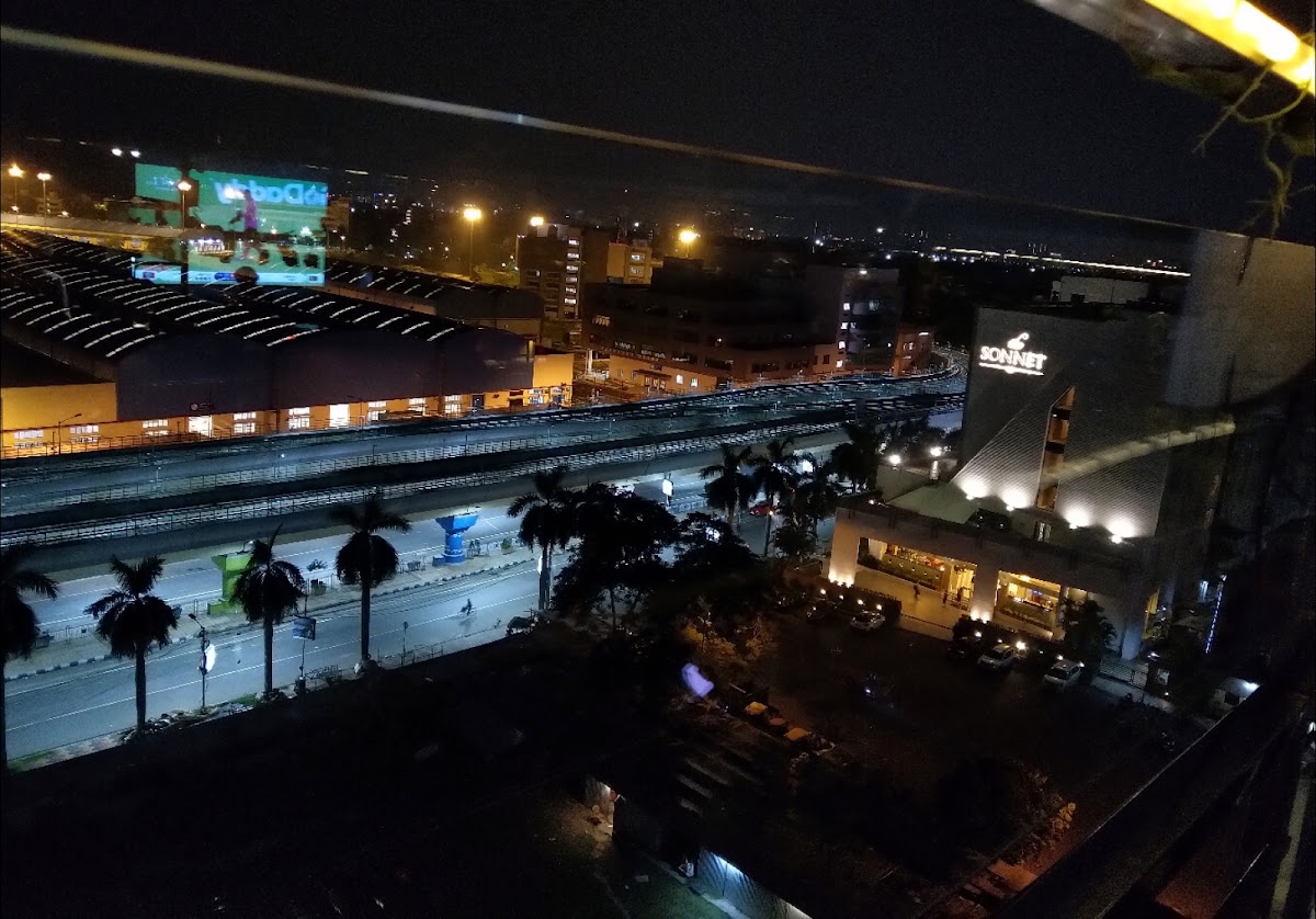 Noir Sky Lounge — photo 6