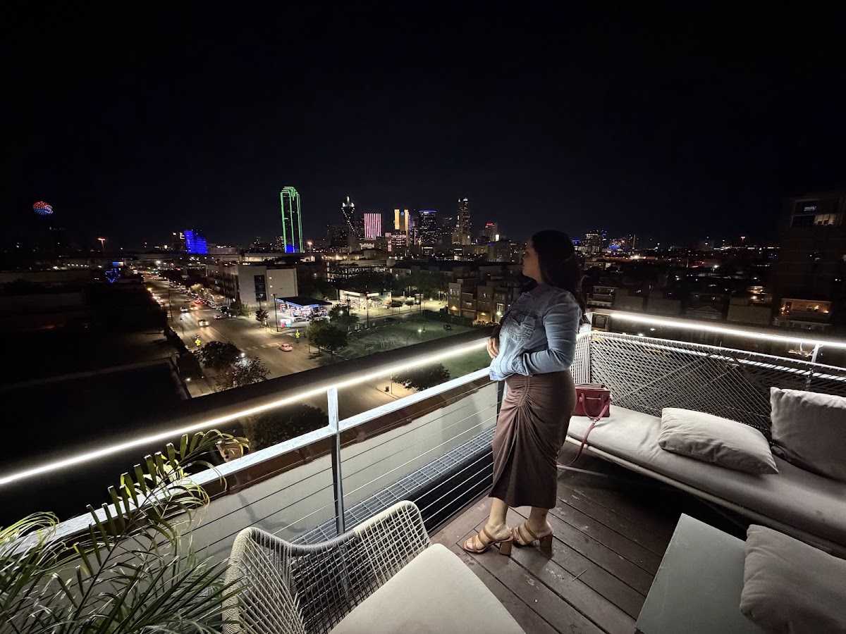 Gallery Rooftop Lounge — photo 6
