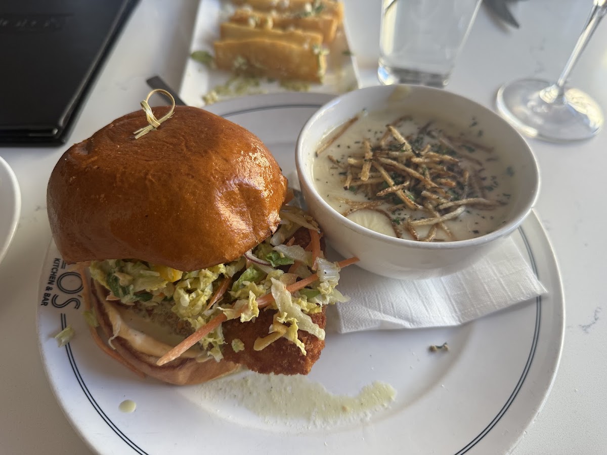NOLO's Kitchen & Bar — photo 6