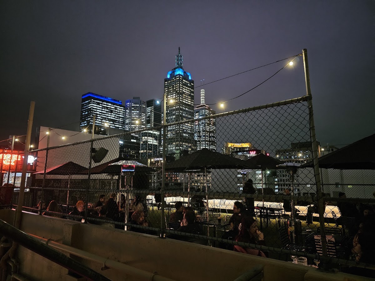 Curtin House Rooftop Bar — photo 6