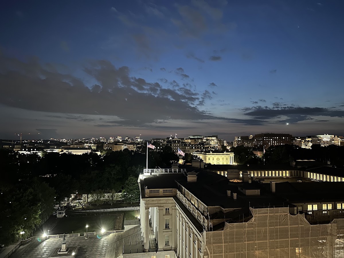VUE Rooftop — photo 6