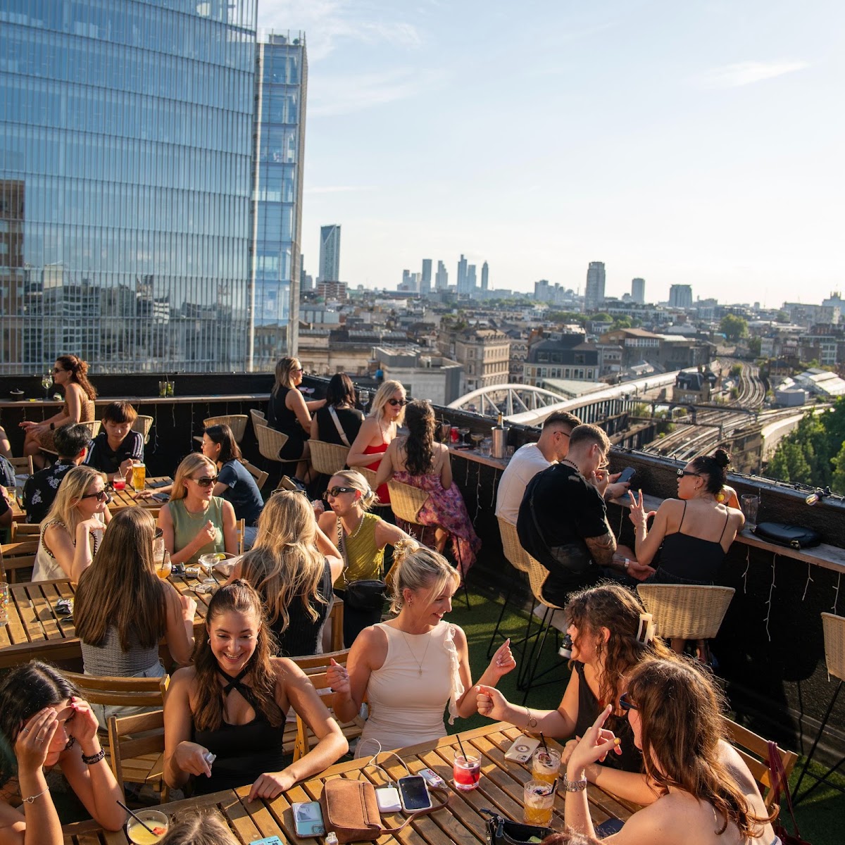 London Bridge Rooftop Bar — photo 6