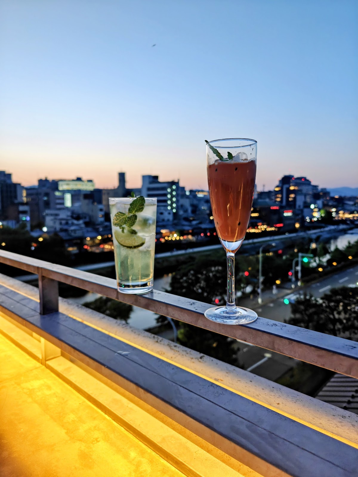 UE Rooftop Bar ＆ Food — photo 6