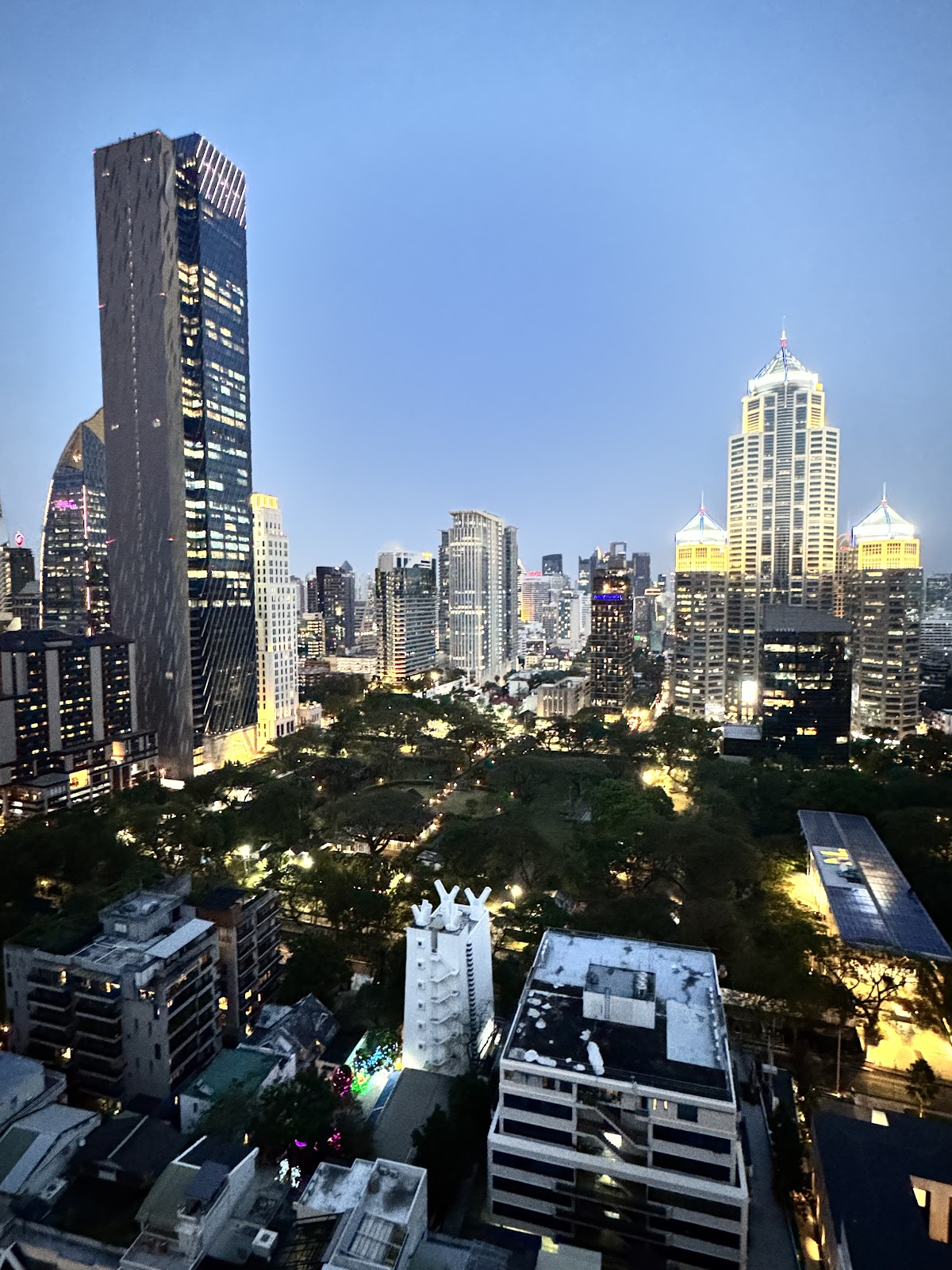 The Speakeasy Rooftop Bar Bangkok — photo 6