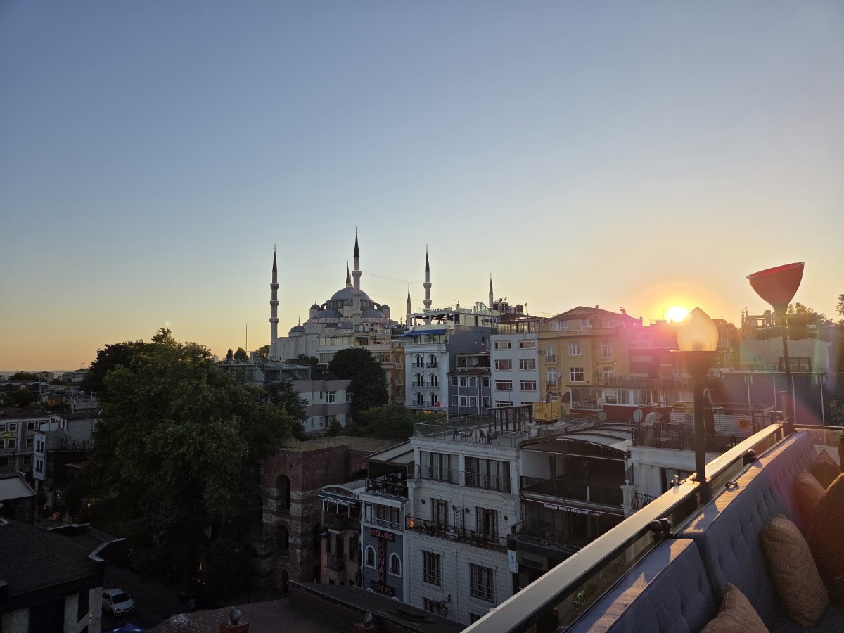 Queb Rooftop Restaurant — photo 6