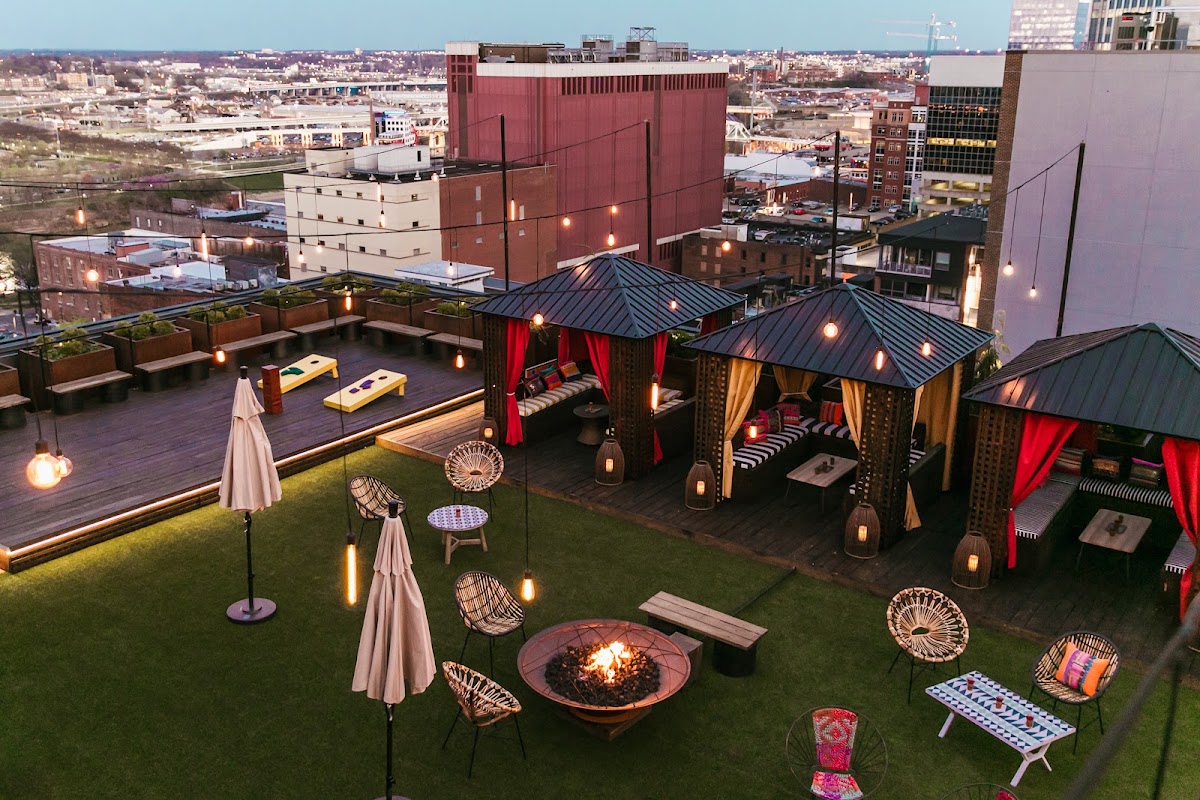 Bobby Hotel Rooftop Lounge — photo 6